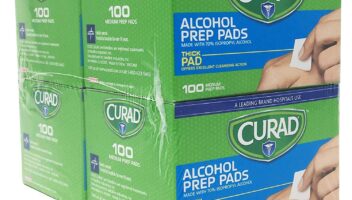 CURAD Alcohol Prep Pads (Pack of 4 Boxes), Thick Alcohol Swabs (package may vary)