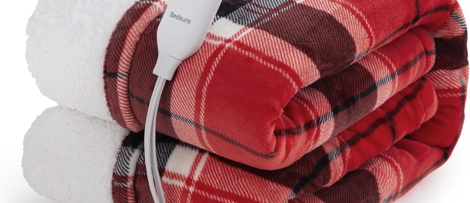 Bedsure Plaid Heated Throw Blanket - Christmas Electric Blanket with Red Plaid Pattern, Flannel Sherpa Heating Blanket as a Gift, with 6 Heating Levels, 4 Time Settings, 3 Hours Auto-Off (50"x60")