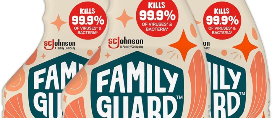 FAMILYGUARD Brand Disinfectant Spray Trigger & Multi Surface Cleaner, Antibacterial Spray, Expertly Formulated for Use In Homes with Children & Pets, Citrus Scent, 32 oz (Pack of 3)