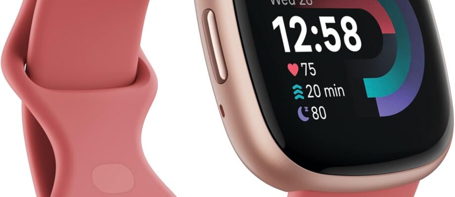 Fitbit Versa 4 Fitness Smartwatch with Daily Readiness, GPS, 24/7 Heart Rate, 40+ Exercise Modes, Sleep Tracking and more, Pink Sand/Copper Rose, One Size (S & L Bands Included)