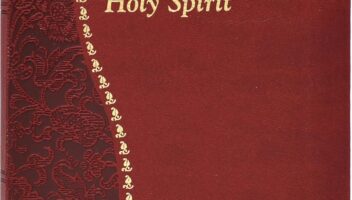 Daily Meditations with the Holy Spirit: Minute Meditations for Every Day Containing a Scripture, Reading, a Reflection, and a Prayer