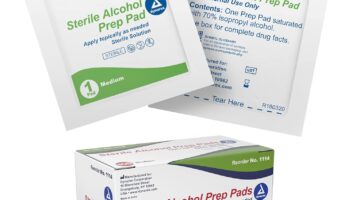 Dynarex Alcohol Prep Pads, Medical-Grade and Non-Woven Prep Pads, Saturated with 70% Isopropyl Alcohol, Rapid-Acting Antiseptic Wipes, 1-Ply, Medium, 1 Box of 100 Alcohol Prep Pads