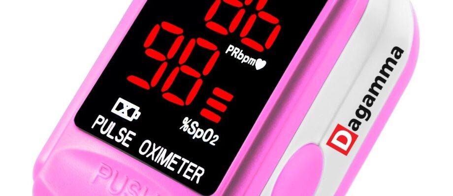 Dagamma Finger Pulse Oximeter DP100 in Pink - the Authentic Pulse Oximeter for sports and aviation use