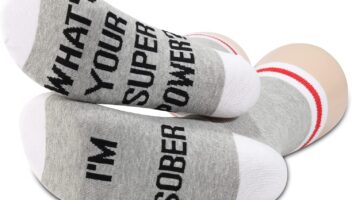 G2TUP 2 Pairs Sober AF Gift I’m Sober What’s Your Superpower Sobriety Socks AA NA Recovery Socks Addiction Recovery Inspirational Gift (I’m Sober)