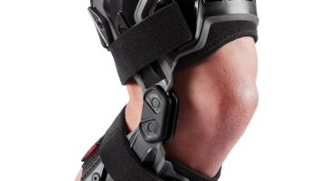 McDavid Knee Brace, Heavy Duty Hinged Knee Braces for Knee Pain, Instabilities, Ligament, ACL, MCL, PCL, Meniscus Injury, Pain Relief, Recovery, Preventive Hyperextension, Left or Right Side